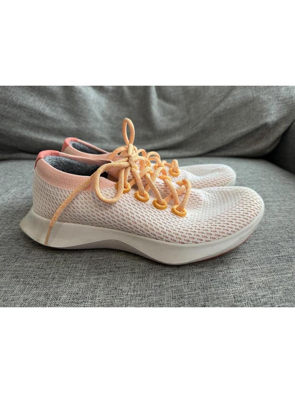 Allbirds Tree Dasher Sneakers Womens Size 9 Peach And White Running Shoes